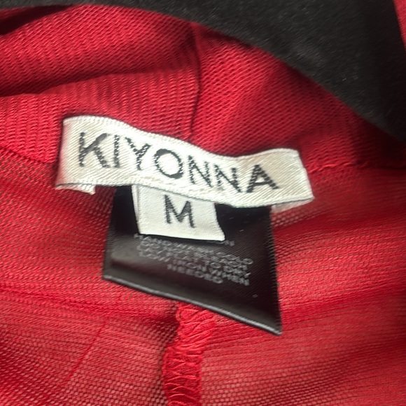 NWT Kiyonna Womens Red Sheer Ruffle Hem Tie-Front Cape M MEDIUM - Picture 2 of 8
